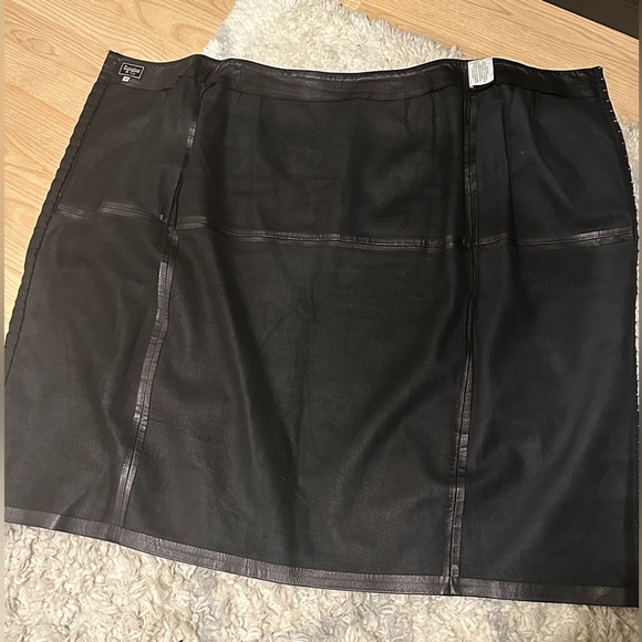 EXQUISITE Vintage Pradina & Co Chic Italian Leather Black Pencil Skirt - Sz44 - Picture 7 of 13